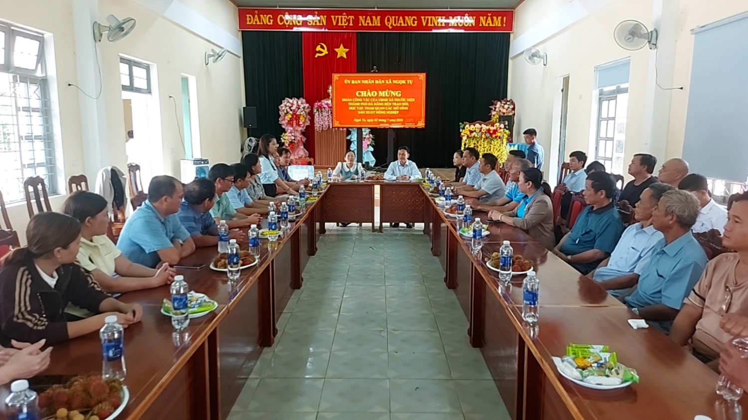 Đoàn công tác xã Phước Hiệp làm việc với xã Ngok Tụ tỉnh Quảng Ngãi