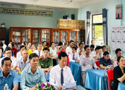 Xã Phước Hiệp công bố Quyết định thành...