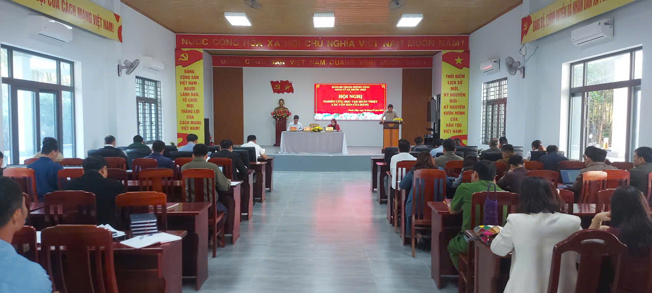 toàn cảnh hội nghị