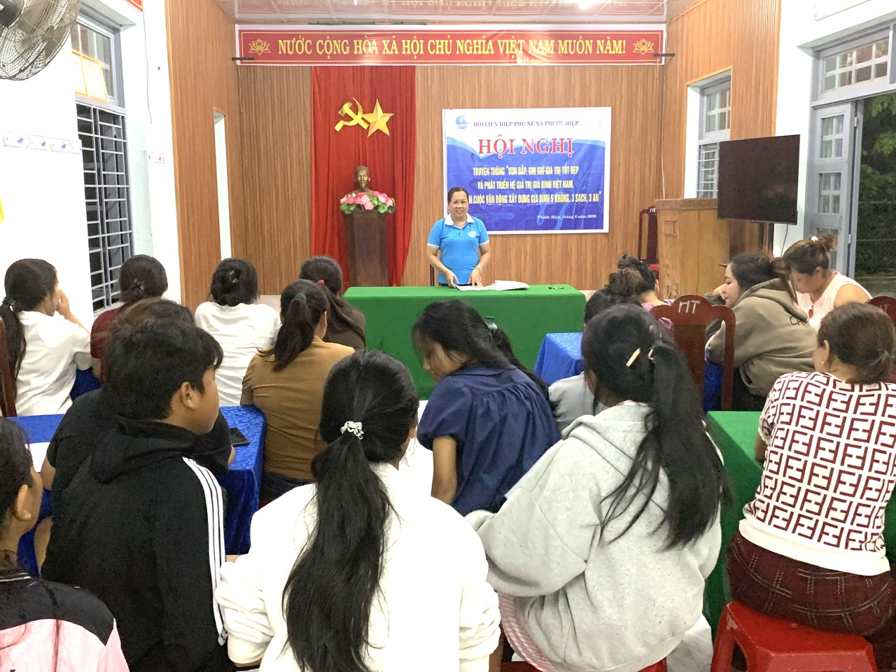 Ảnh: toàn cảnh hội nghị